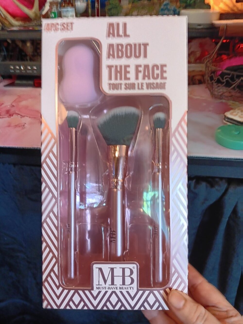 Make Up Brush 4 piece Set MHB "All About The Face" NEW IN BOX!